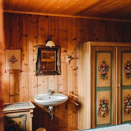 Alexanderhuette - Nur Zu Fuss Erreichbar